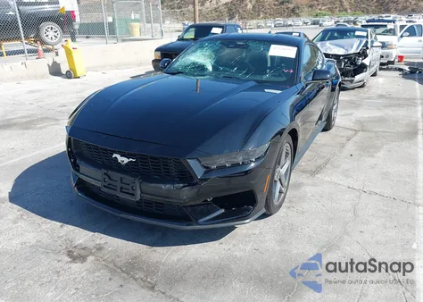 2025 Ford Mustang z USA, uszkodzony, nr VIN 1FA6P8TH8S5114300